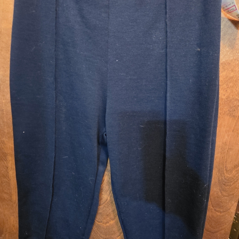 Elegant Navy Women's Leggings